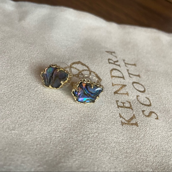 Kendra Scott Jewelry - Tessa Gold Stud Earrings in Abalone Shell